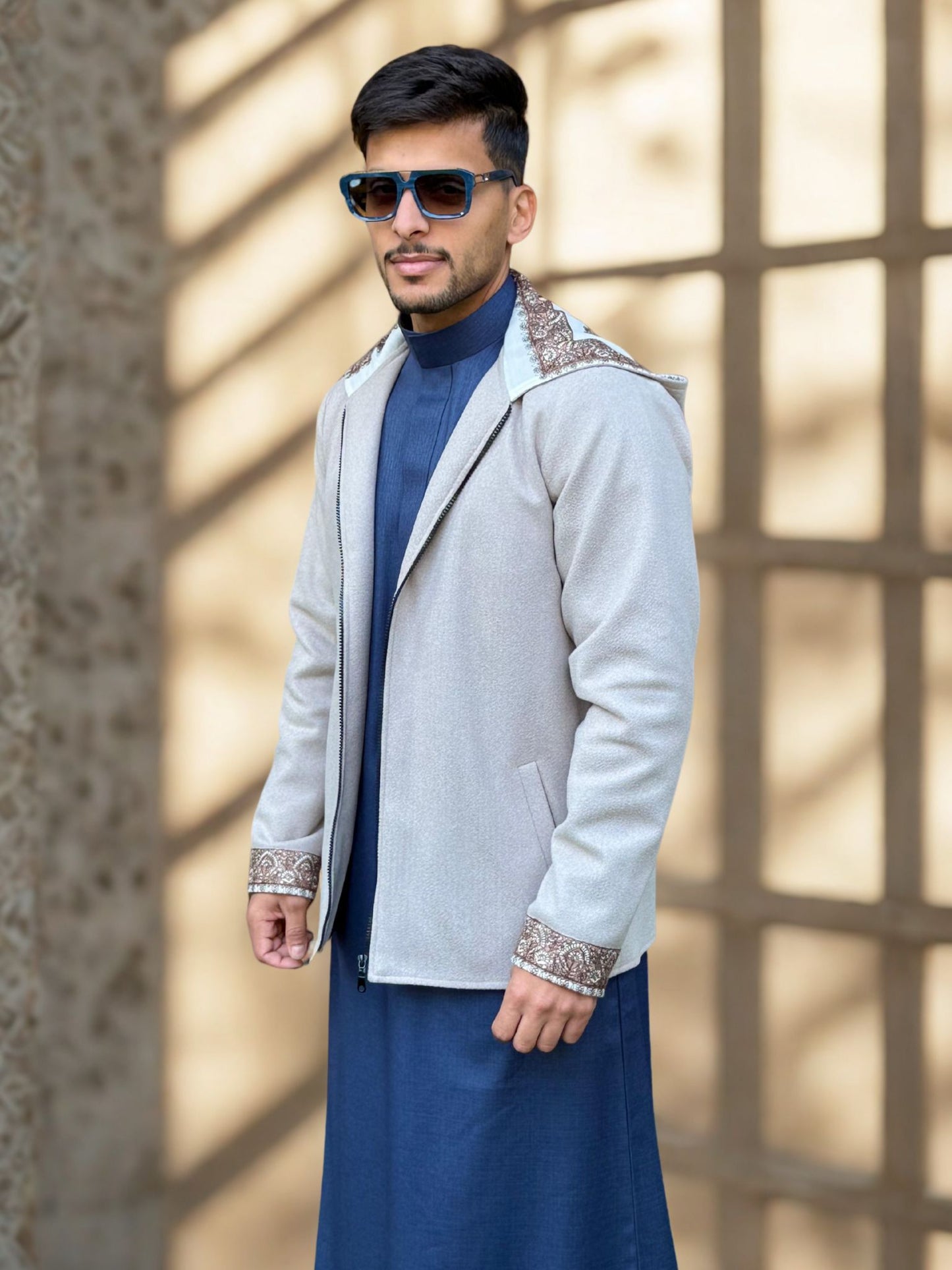 جاكيت الشال ( بيج رملي )