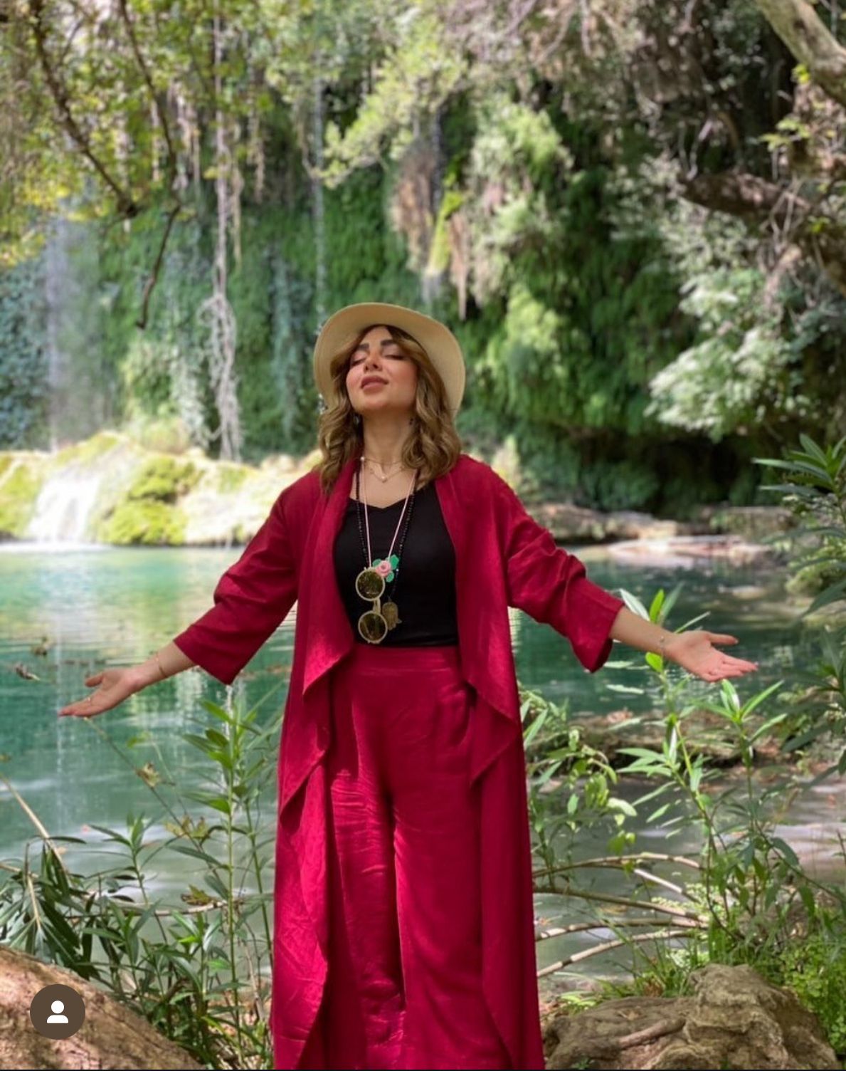 بدلة لينن قطعتين كارديقان وبانطلون